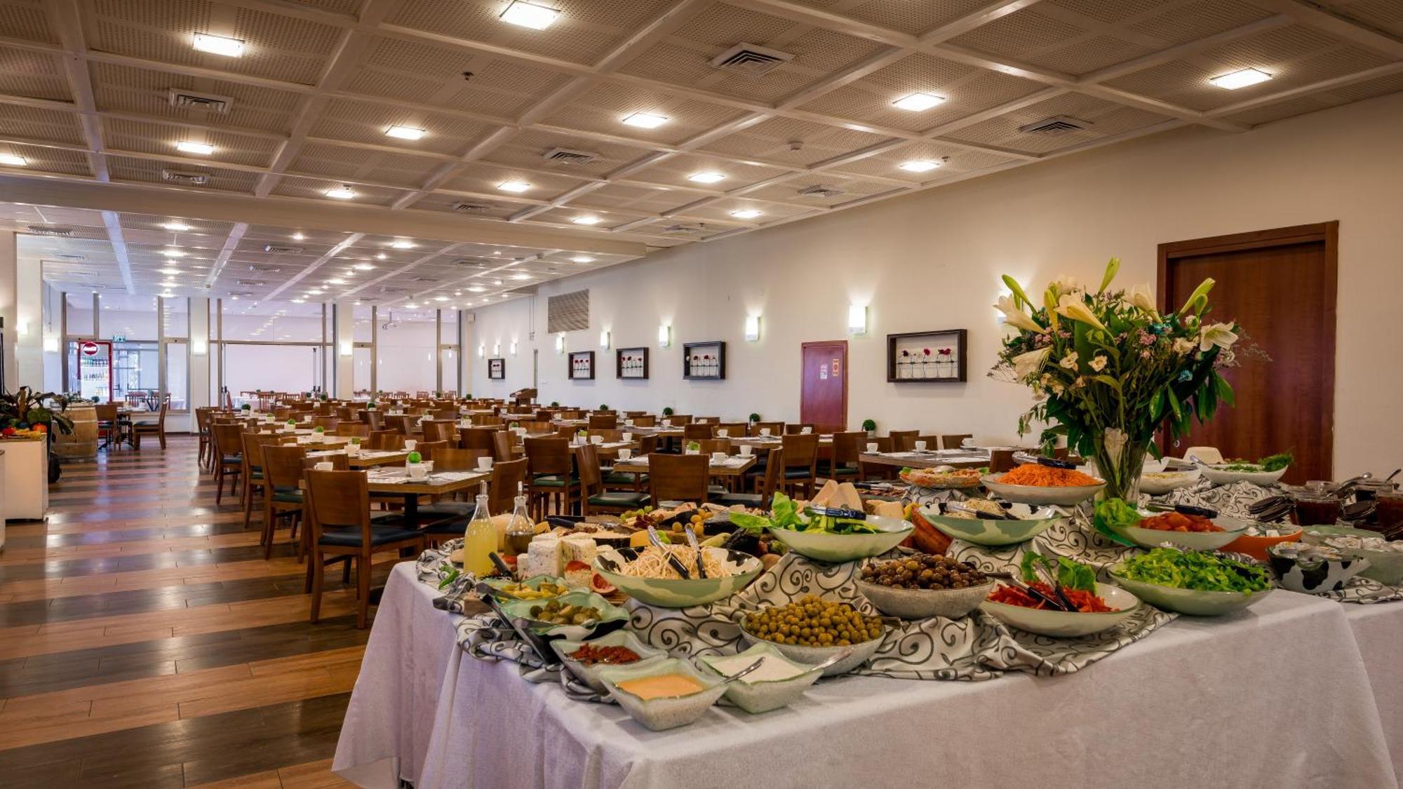 C Hotel نيفيه ايلان المظهر الخارجي الصورة